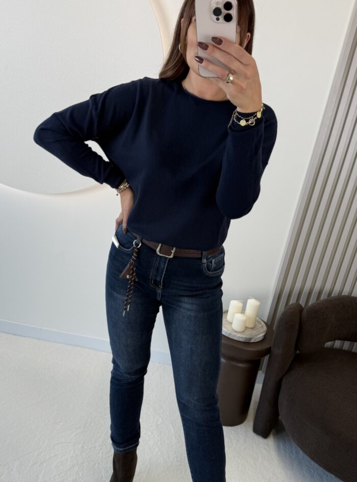 87 (2)